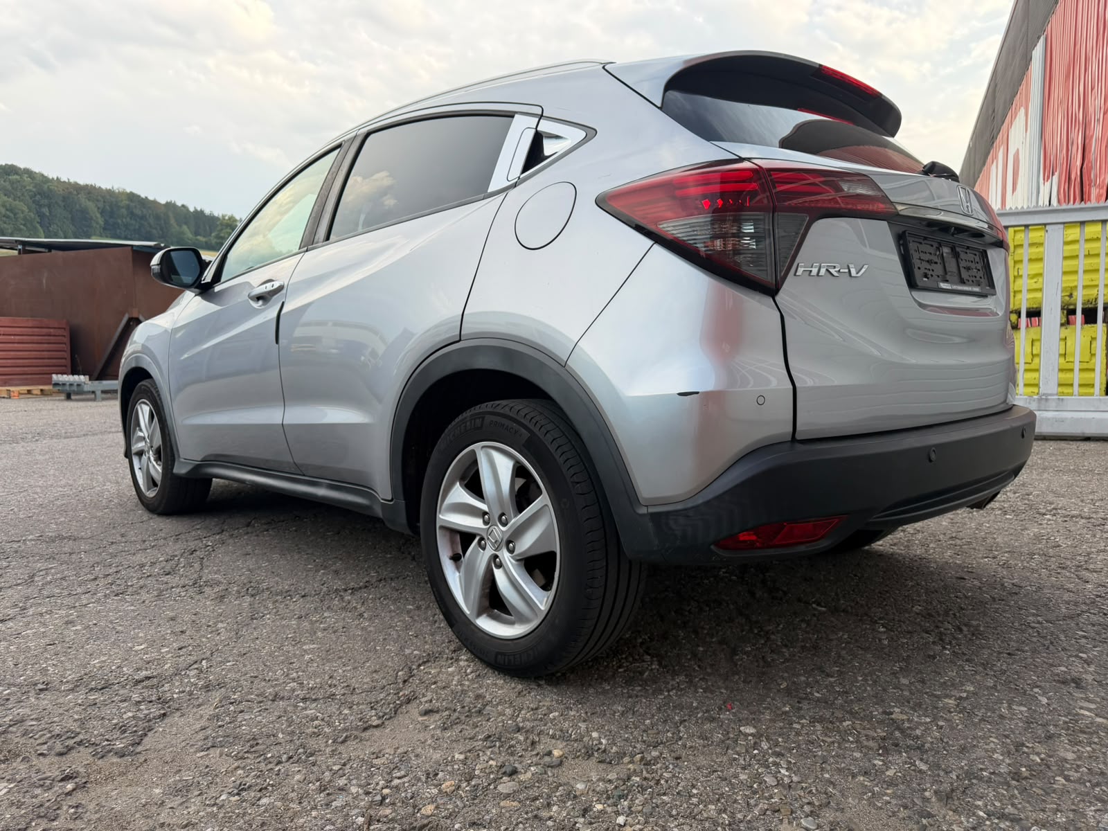 
								Honda HR-V 2021 1.5 full									