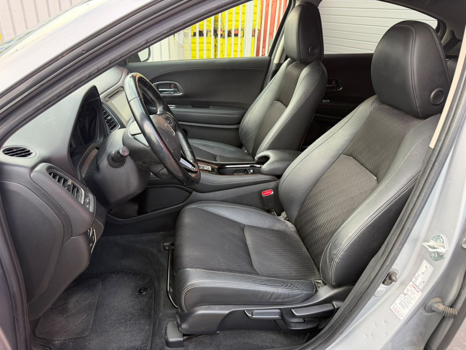 
								Honda HR-V 2021 1.5 full									