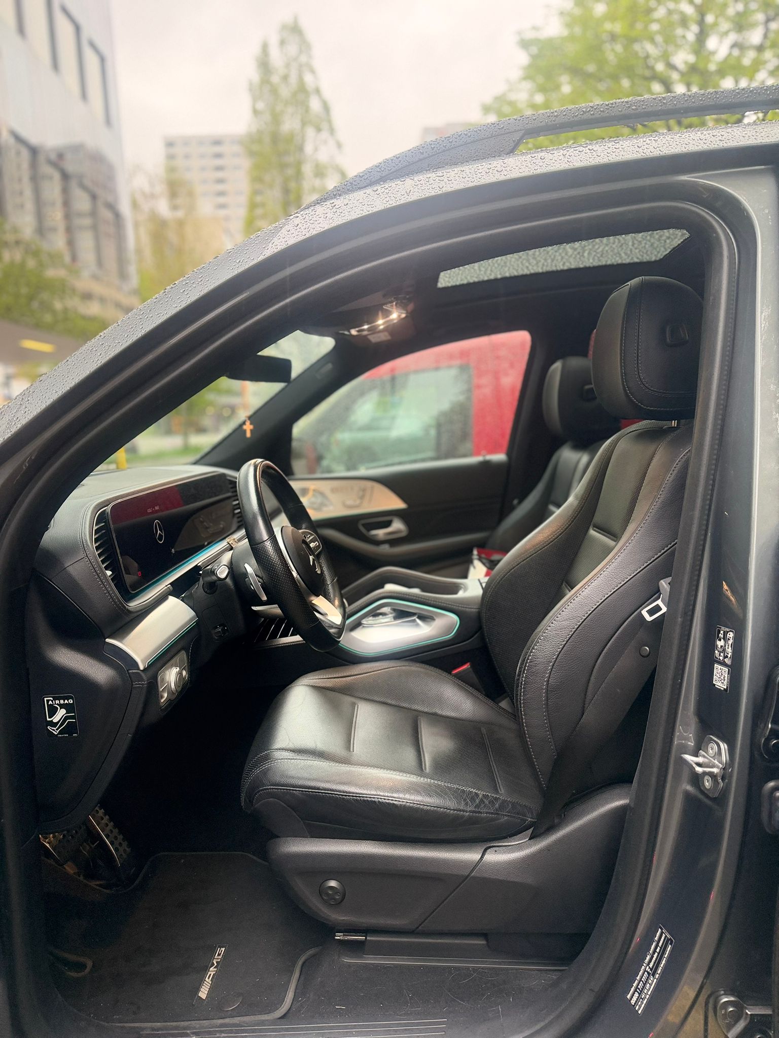 
								Mercedes-Benz GLE 450 4MATIC AMG Line full									