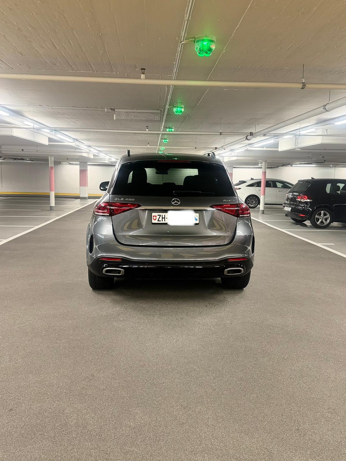 
								Mercedes-Benz GLE 450 4MATIC AMG Line full									