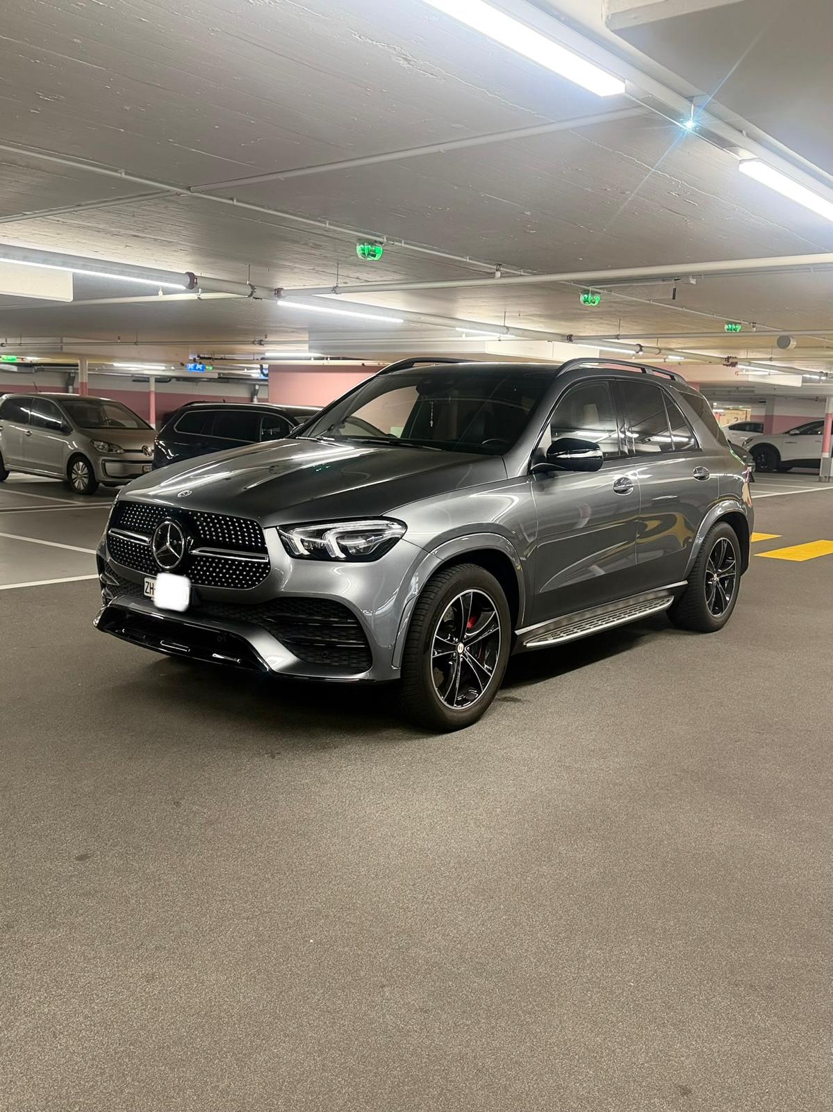 
								Mercedes-Benz GLE 450 4MATIC AMG Line full									